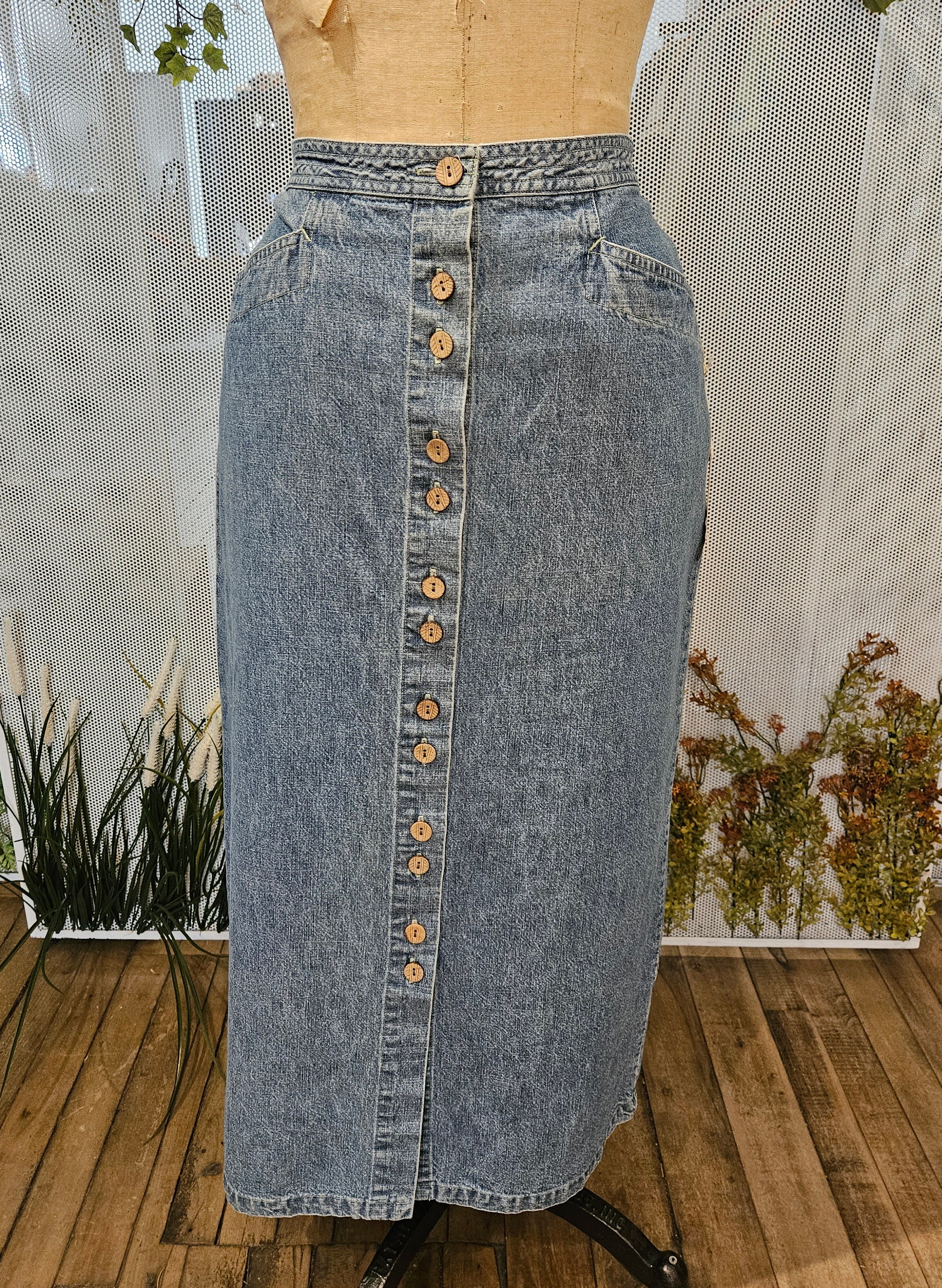 1990’s Midi Denim Skirt